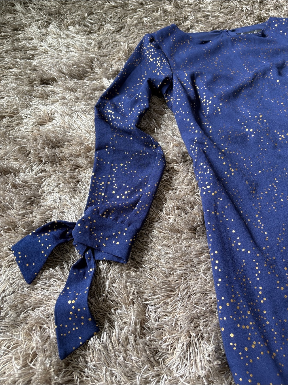 Hutch Navy Long-Sleeve Shift Dress with Metallic Gold Dot Print Bow Wrist Size M